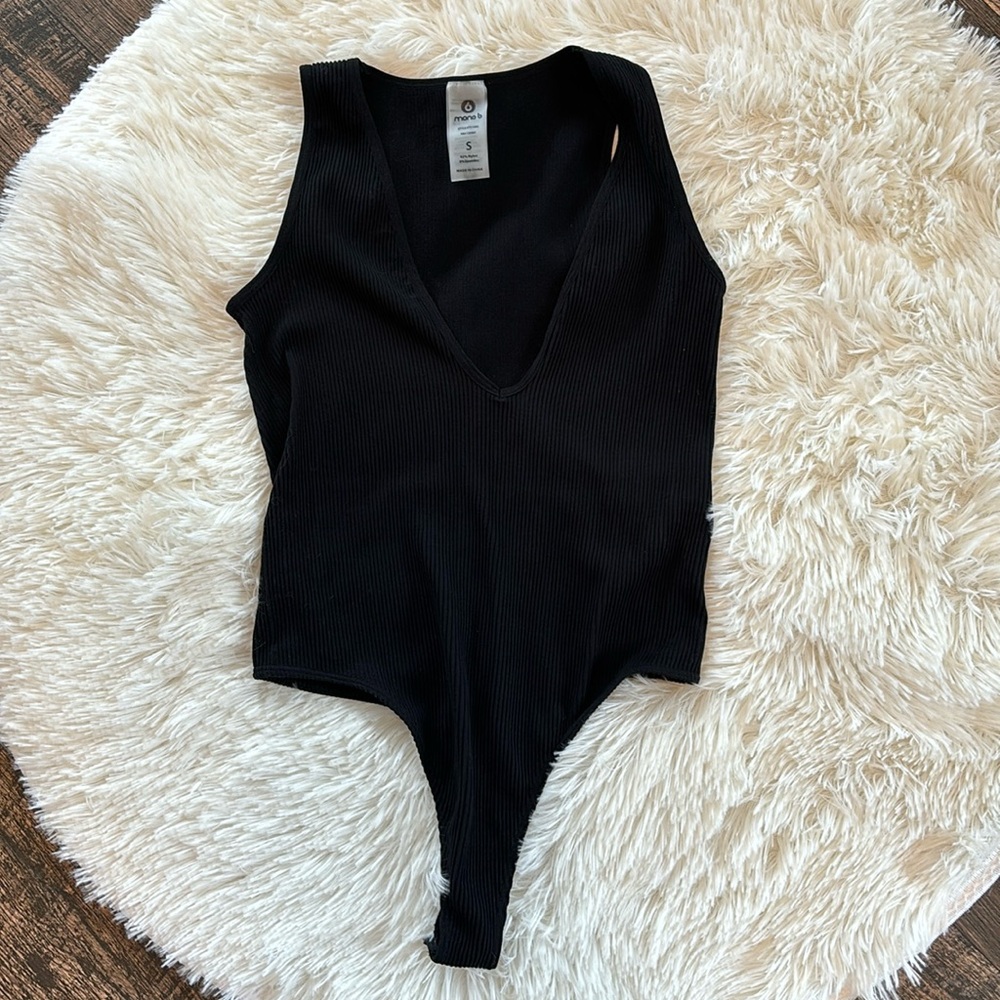 NWOT Small Mono B Black V-Neck Bodysuit